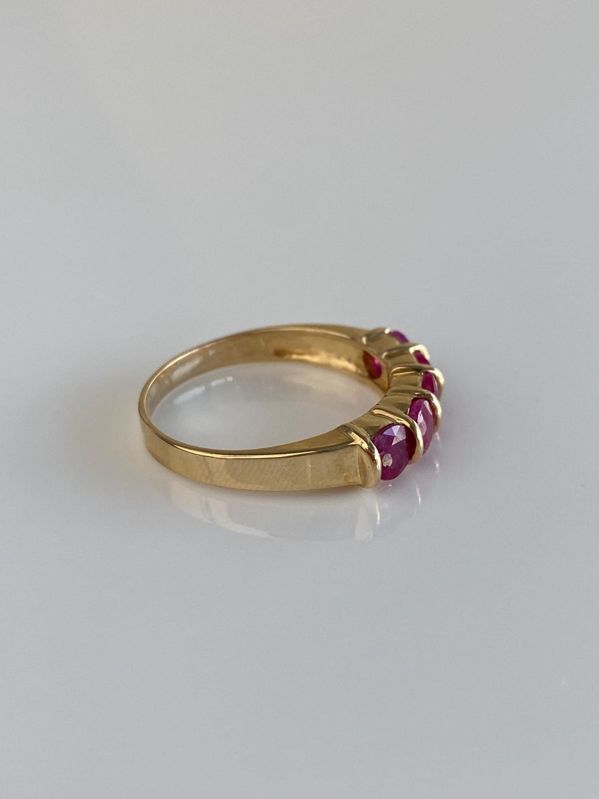 Vintage Solid 10k Yellow Gold Ruby Row Ring - Size 8.75