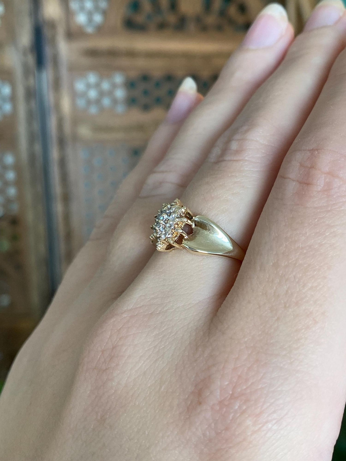 Vintage Solid 10k Yellow Gold Diamond Cluster Ring - Size 7.5