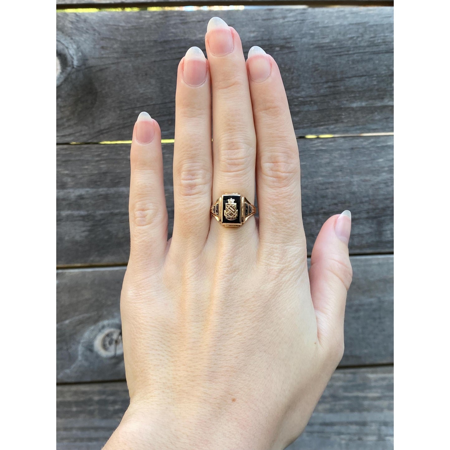Vintage Solid 10k Yellow Gold Onyx 1954 Class Ring - Size 6.25