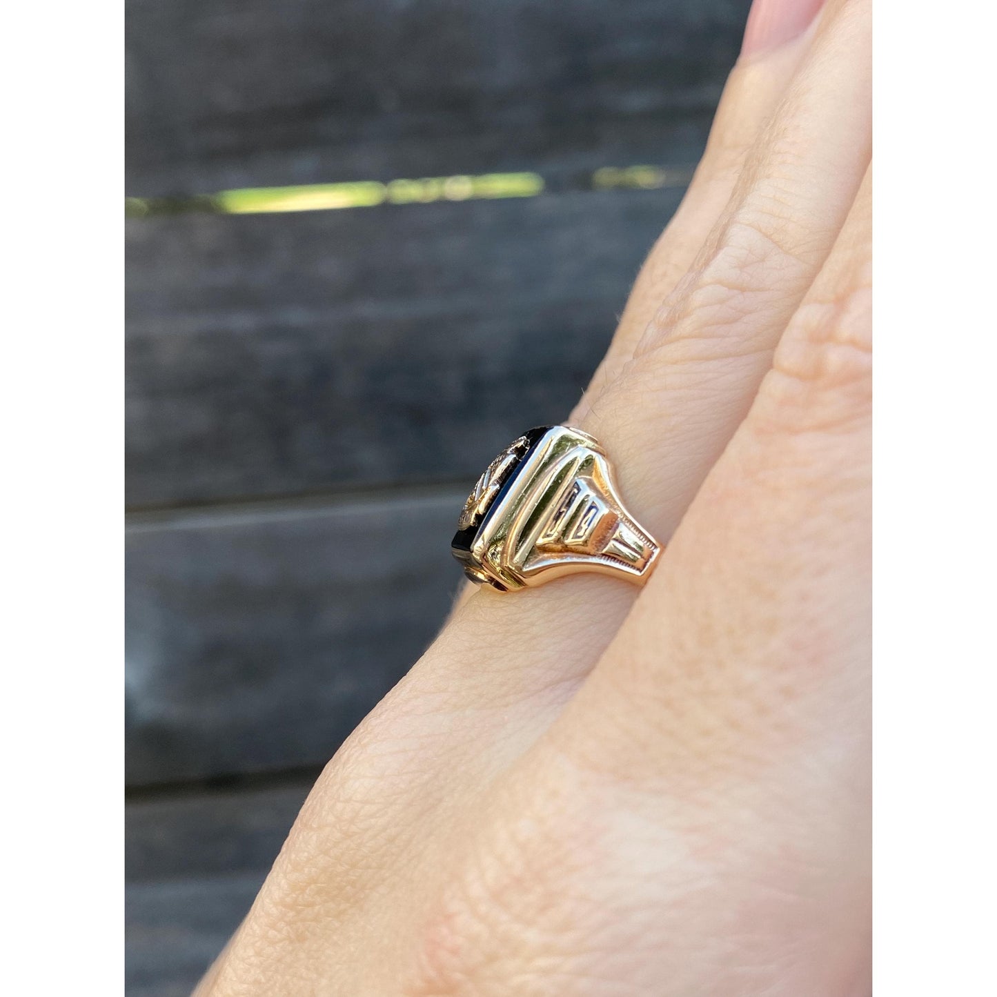 Vintage Solid 10k Yellow Gold Onyx 1954 Class Ring - Size 6.25