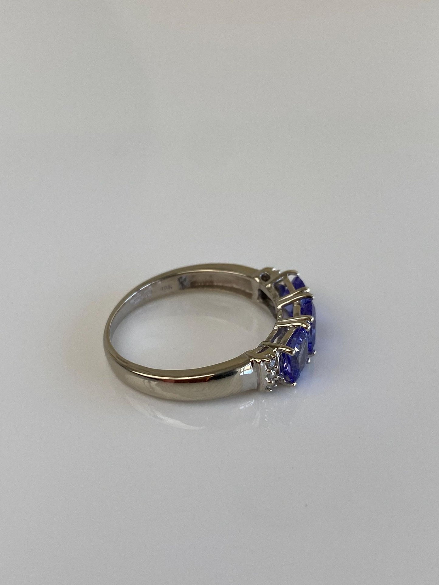 Vintage Solid 10k White Gold Diamond Tanzanite Ring - Size 9