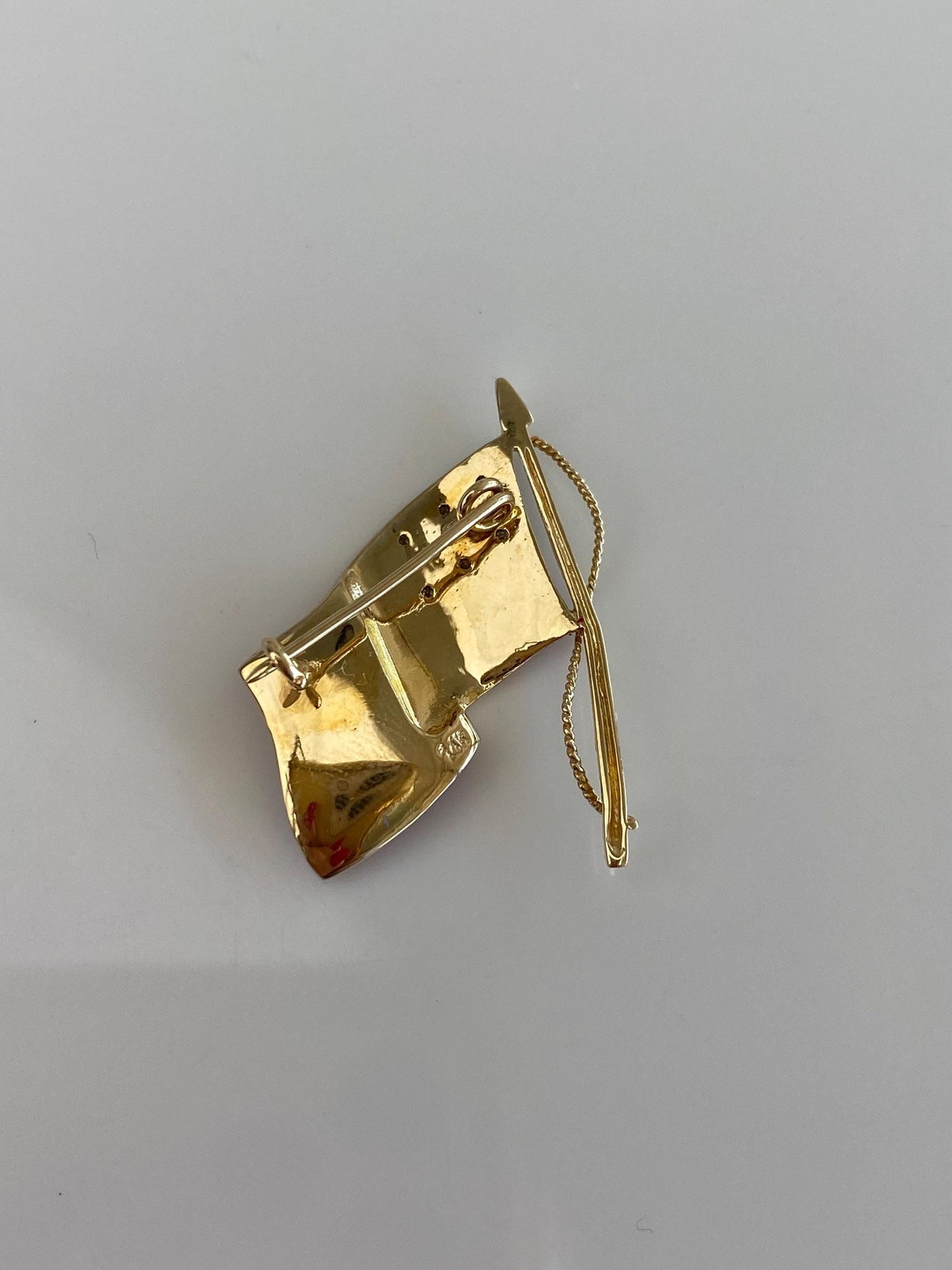 Vintage Solid 14k Yellow Gold Enamel American Flag Pin