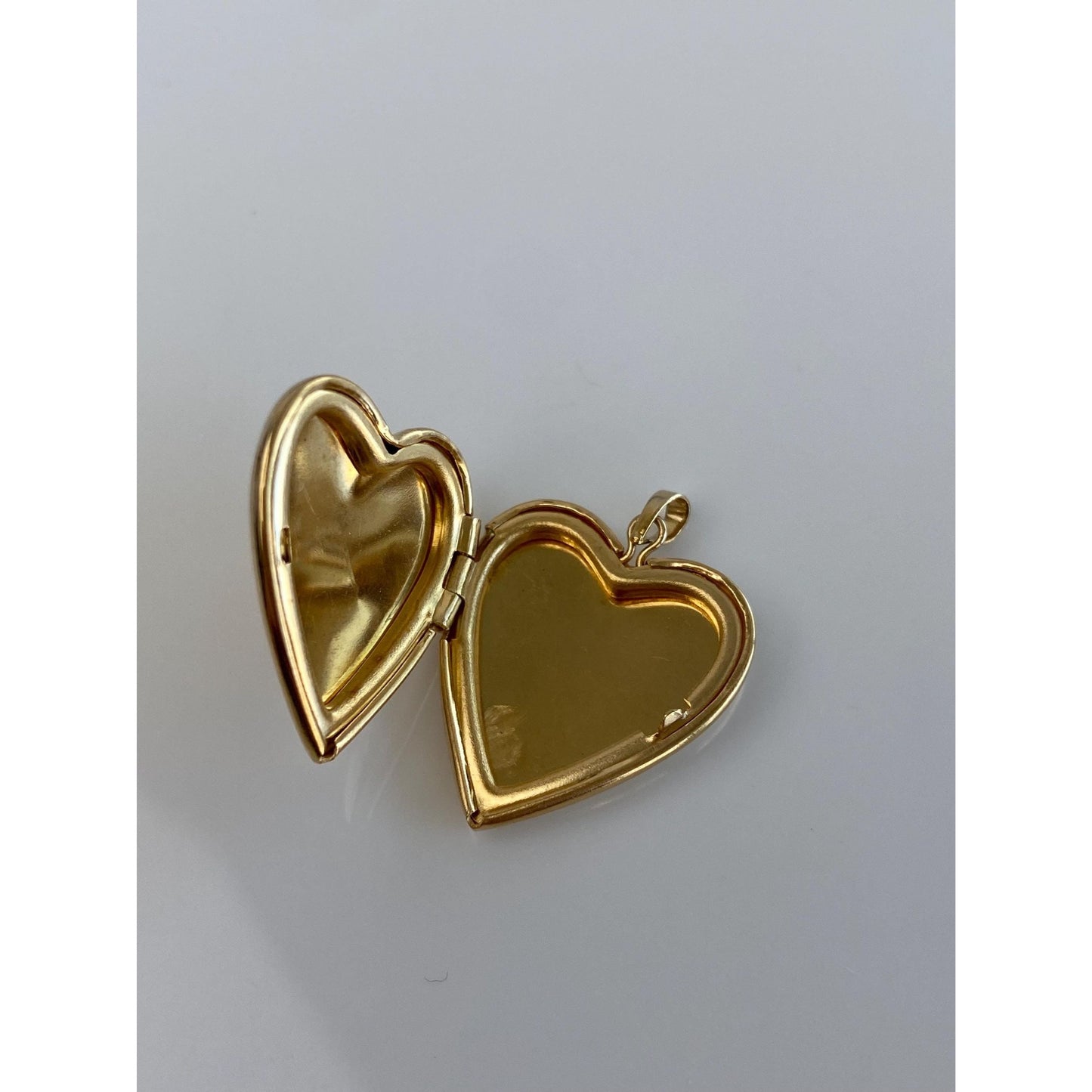 Vintage Solid 14k Yellow Gold Double Hearts Design Heart Locket Charm