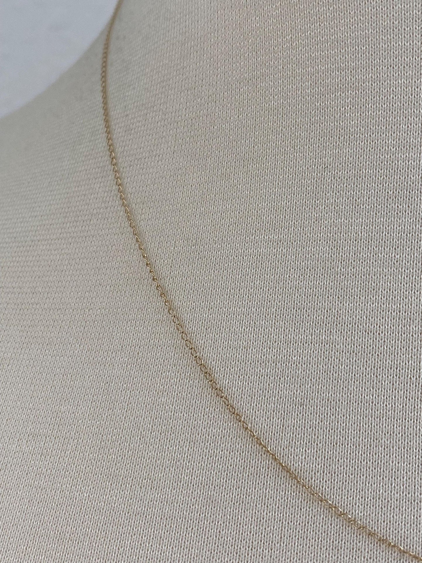 Vintage Solid 14k Yellow Gold Dainty Elongated Curb Chain Necklace - 18.5 inches