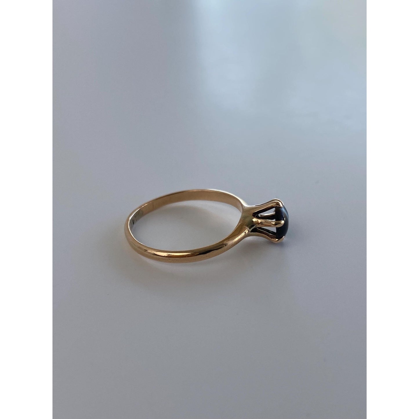 Vintage Solid 9k Yellow Gold Agate Ring - Size 5