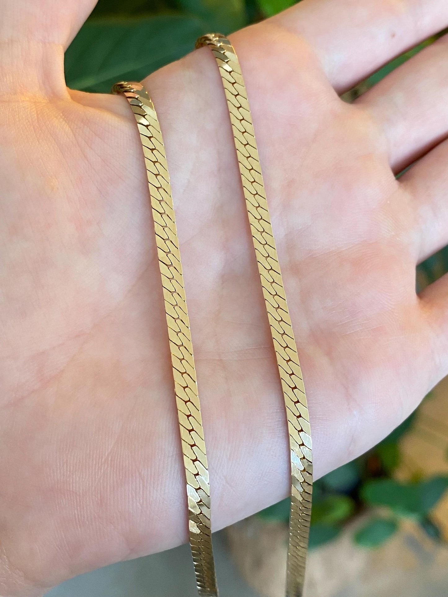 Vintage Solid 14k Yellow Gold Chunky Flat Curb Chain Necklace - 19.25 inches