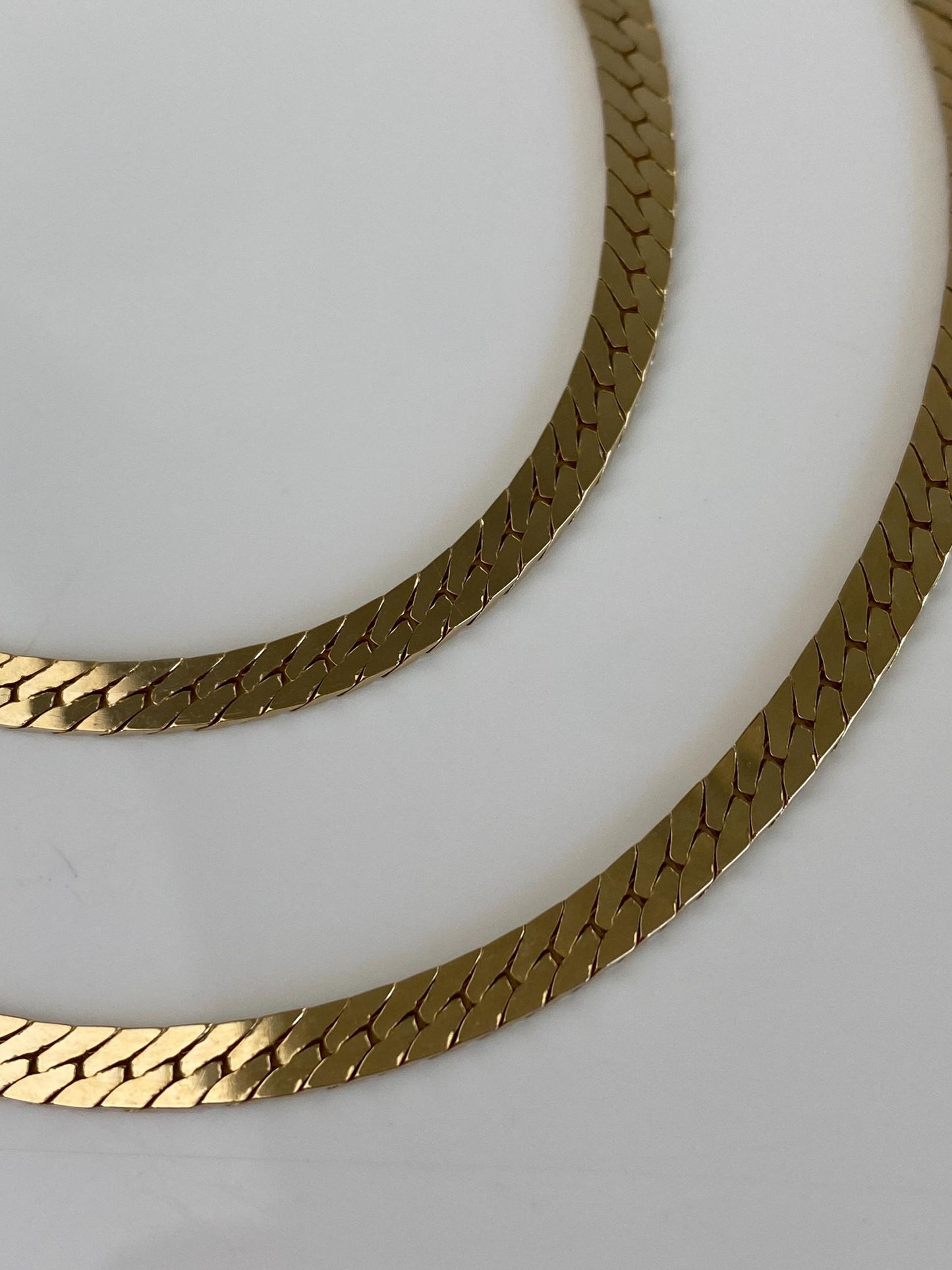 Vintage Solid 14k Yellow Gold Chunky Flat Curb Chain Necklace - 19.25 inches