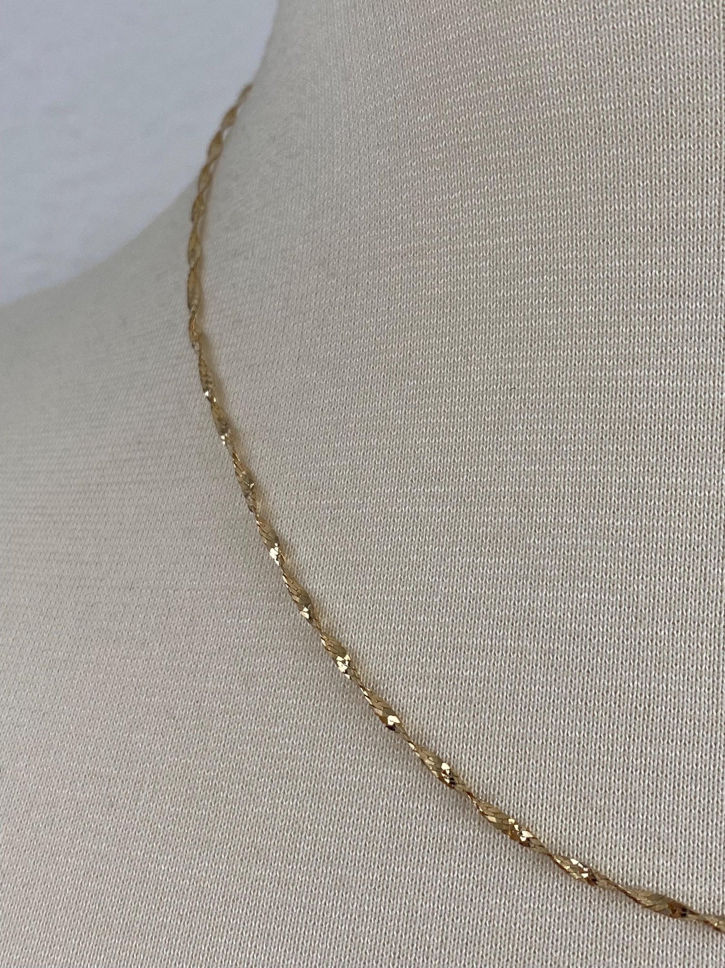 Vintage Solid 14k Yellow Gold Twist Chain Necklace - 18 inches