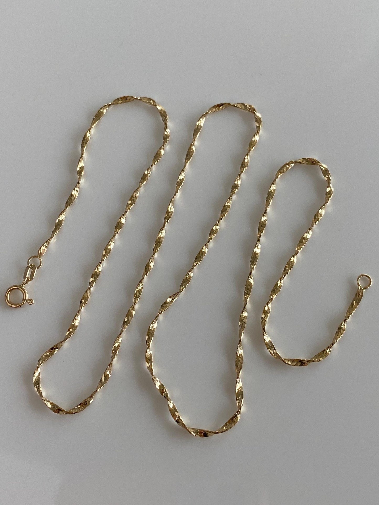 Vintage Solid 14k Yellow Gold Twist Chain Necklace - 18 inches