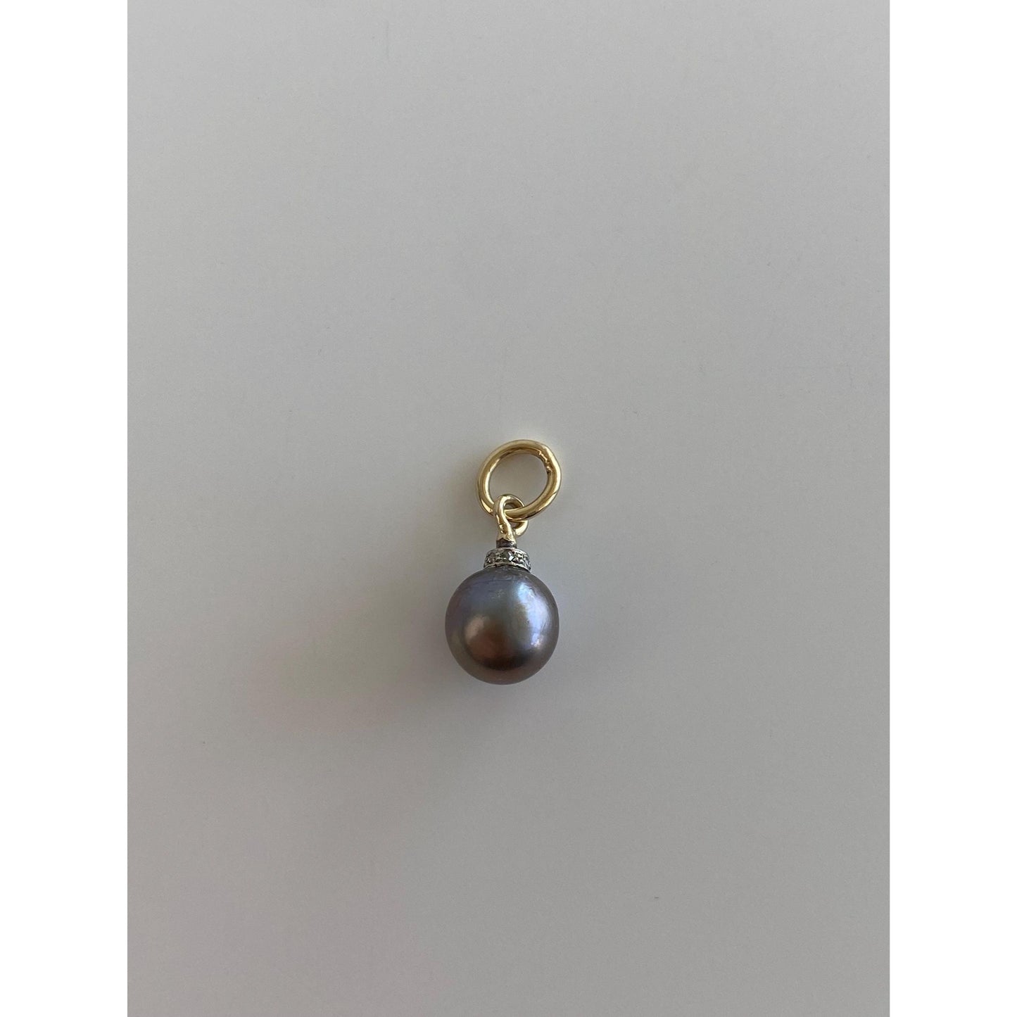 Vintage Solid 14k Yellow Gold Peacock Pearl Charm