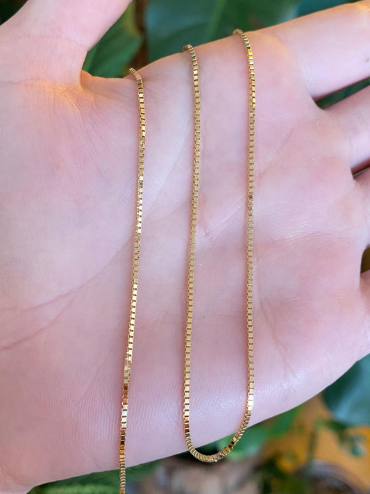 Vintage Solid 14k Yellow Gold Box Chain Necklace - 18 inches