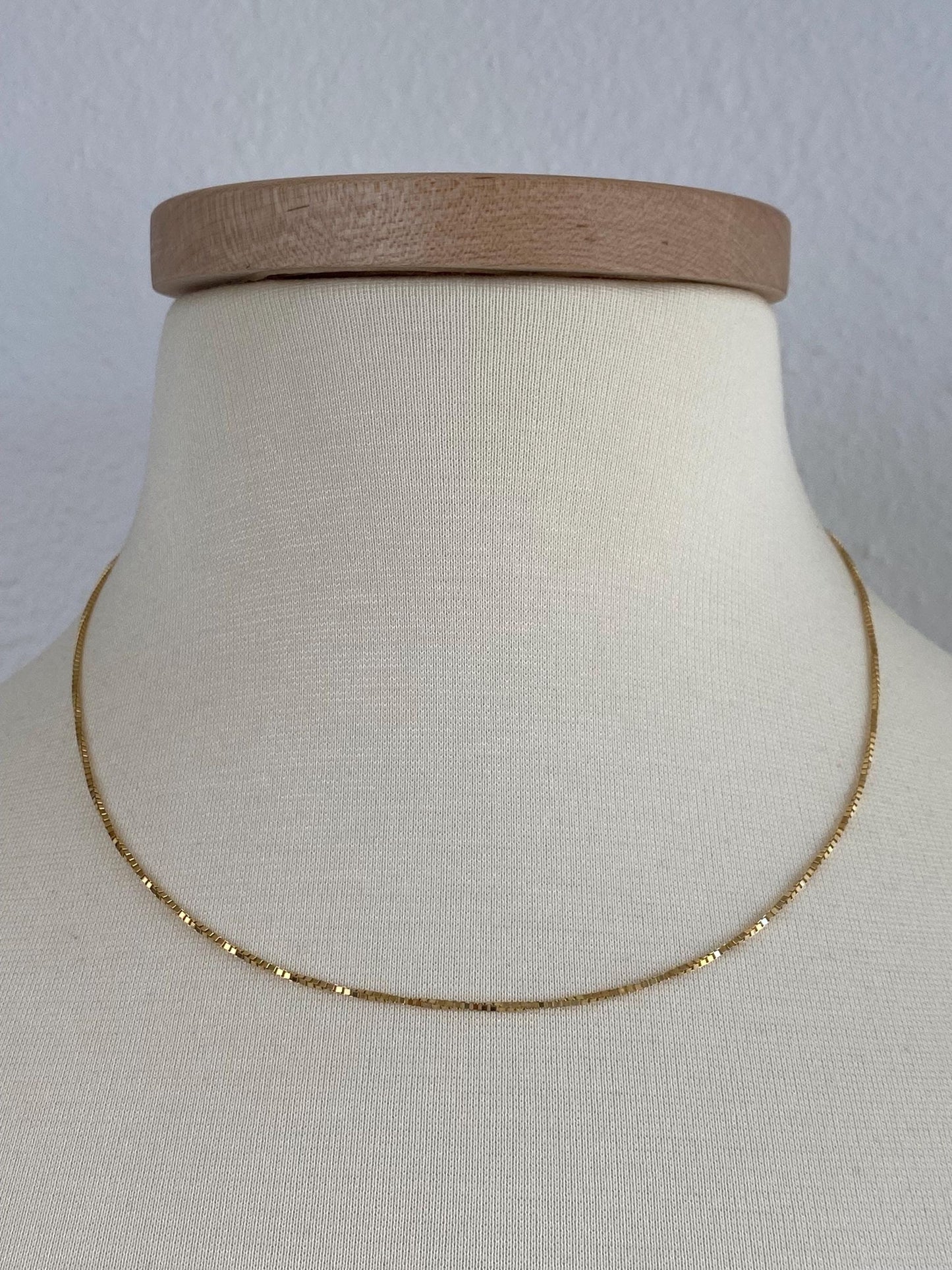 Vintage Solid 14k Yellow Gold Box Chain Necklace - 18 inches