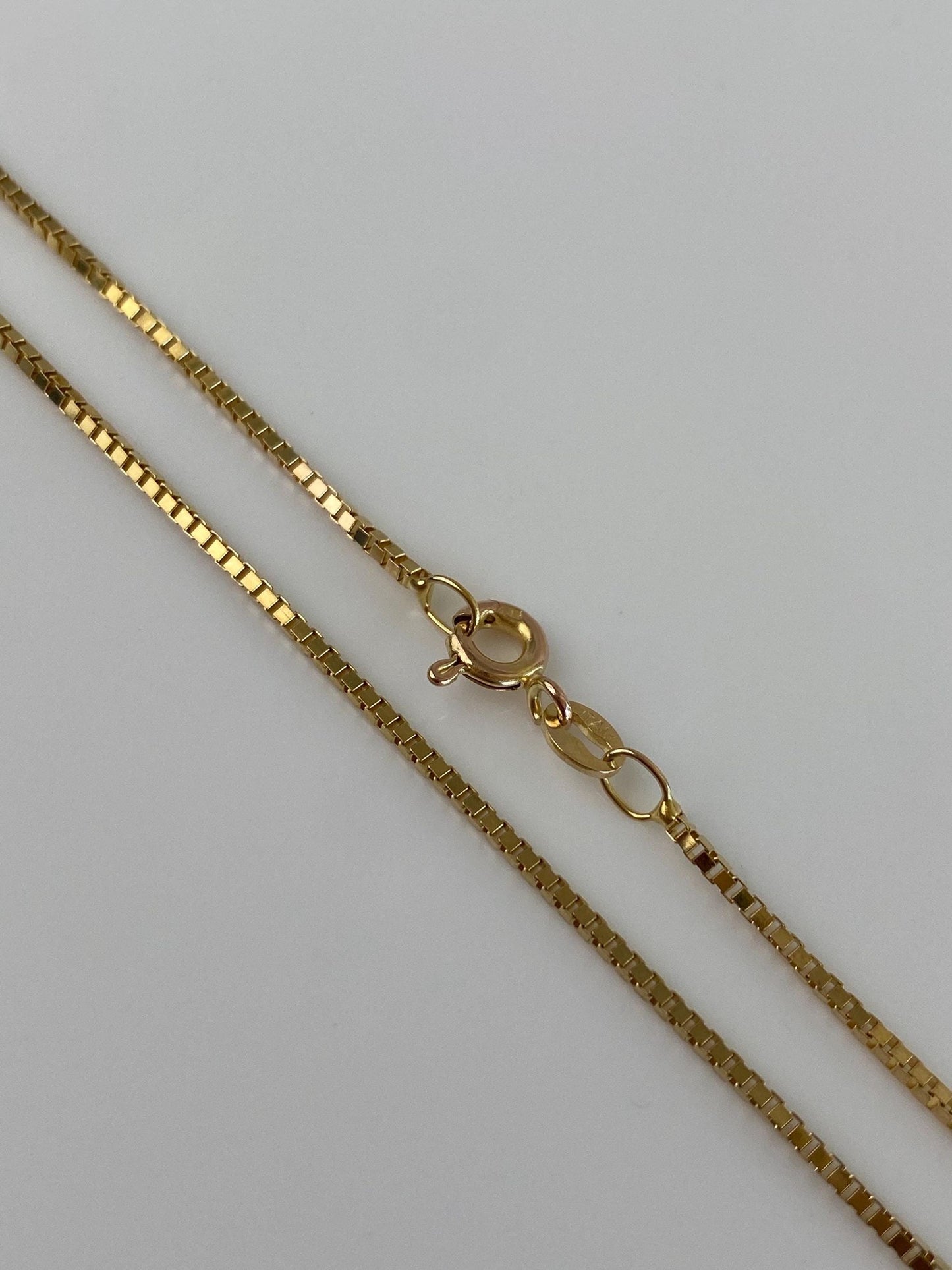 Vintage Solid 14k Yellow Gold Box Chain Necklace - 18 inches