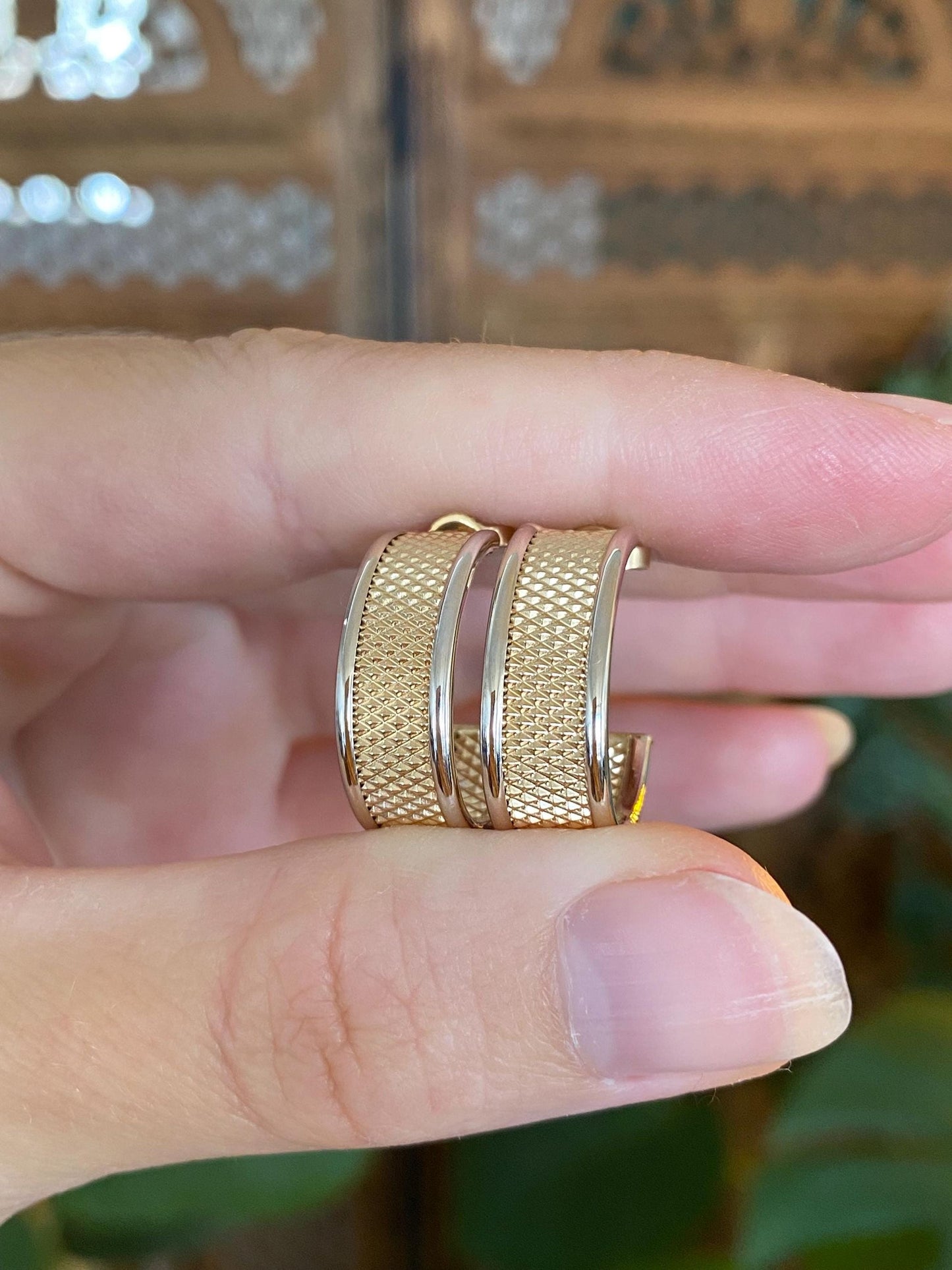 Vintage 14k White & Yellow Gold Textured Drop Hoop Earrings