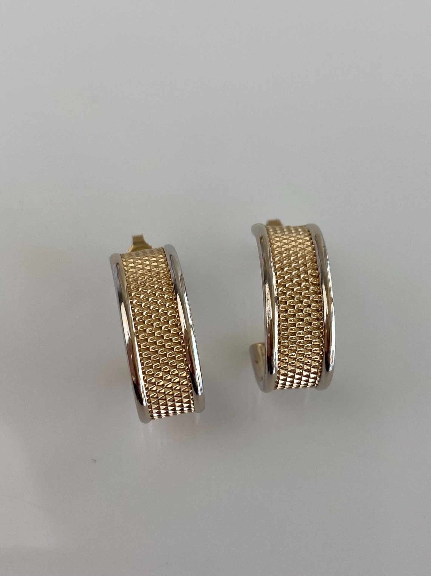 Vintage 14k White & Yellow Gold Textured Drop Hoop Earrings