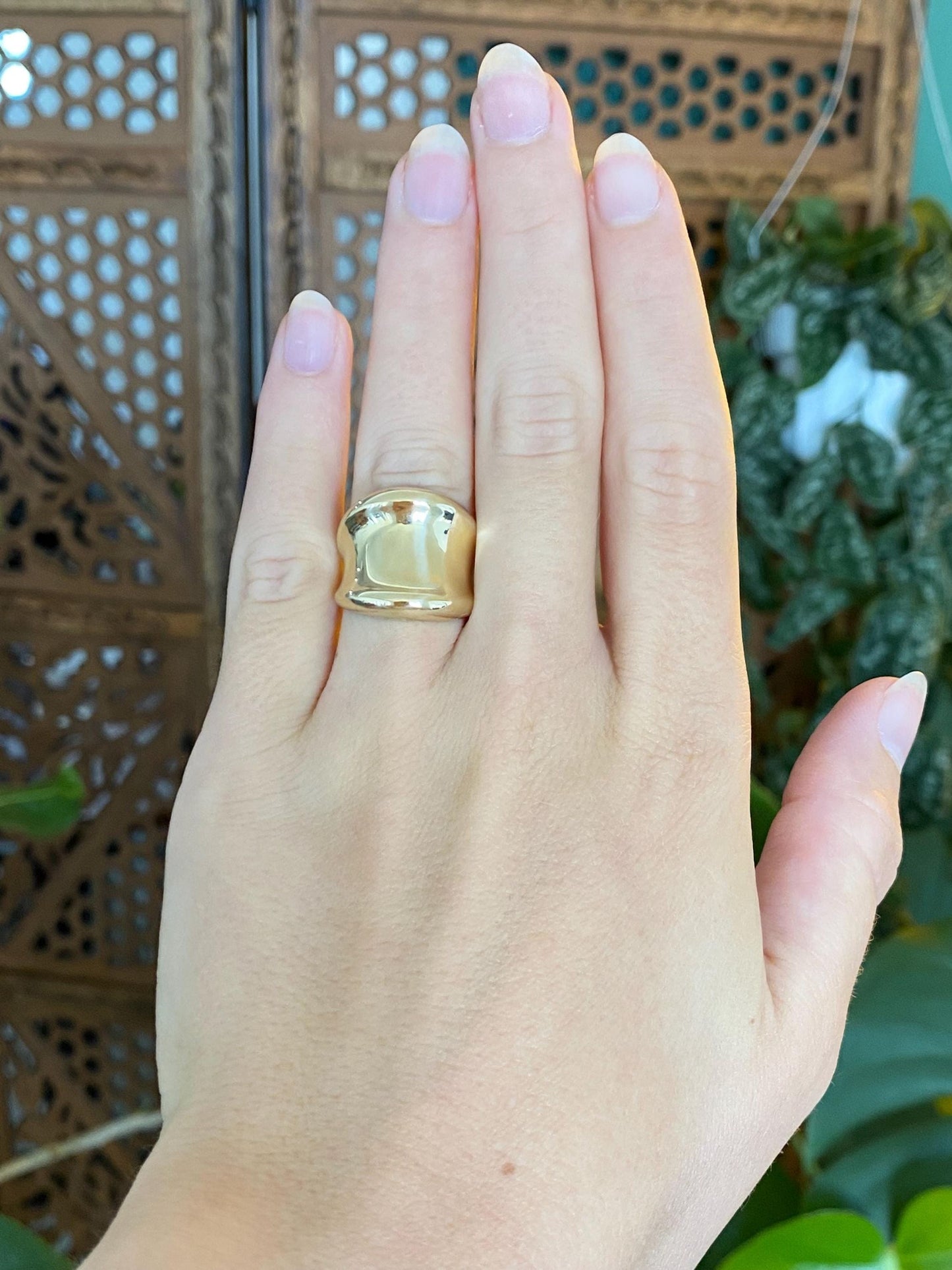 Vintage Solid 14k Yellow Gold Anticlastic Domed Ring - Size 5.75