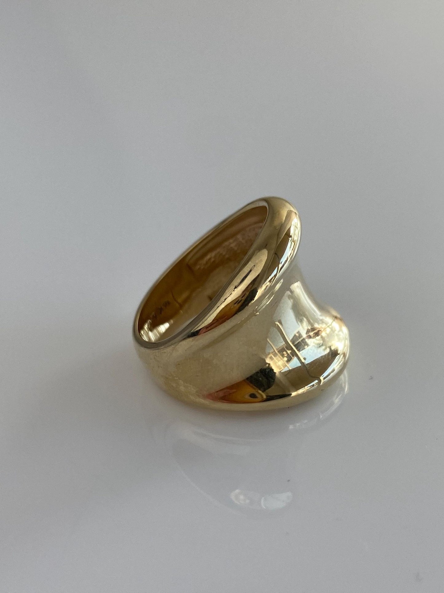 Vintage Solid 14k Yellow Gold Anticlastic Domed Ring - Size 5.75