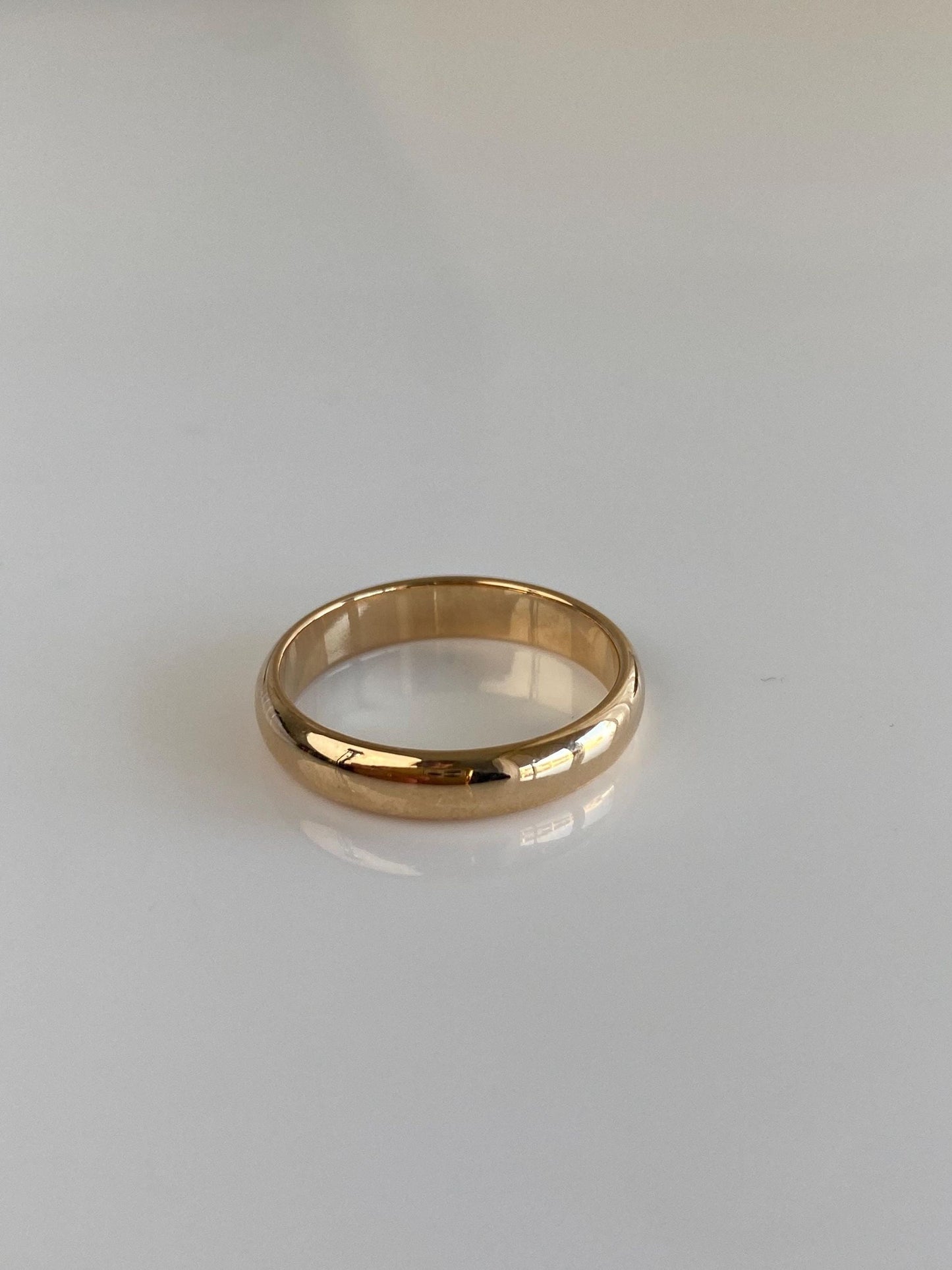 Vintage Solid 14k Yellow Gold Ring Band - Size 6