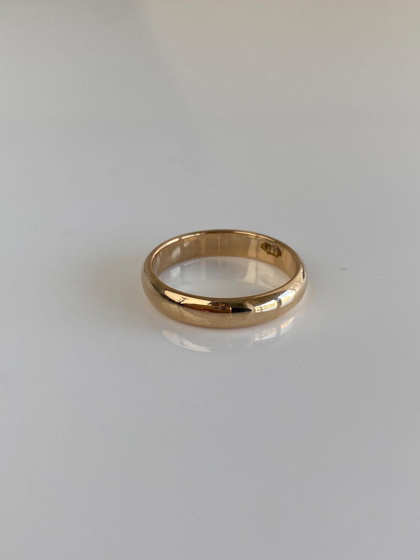 Vintage Solid 14k Yellow Gold Ring Band - Size 6