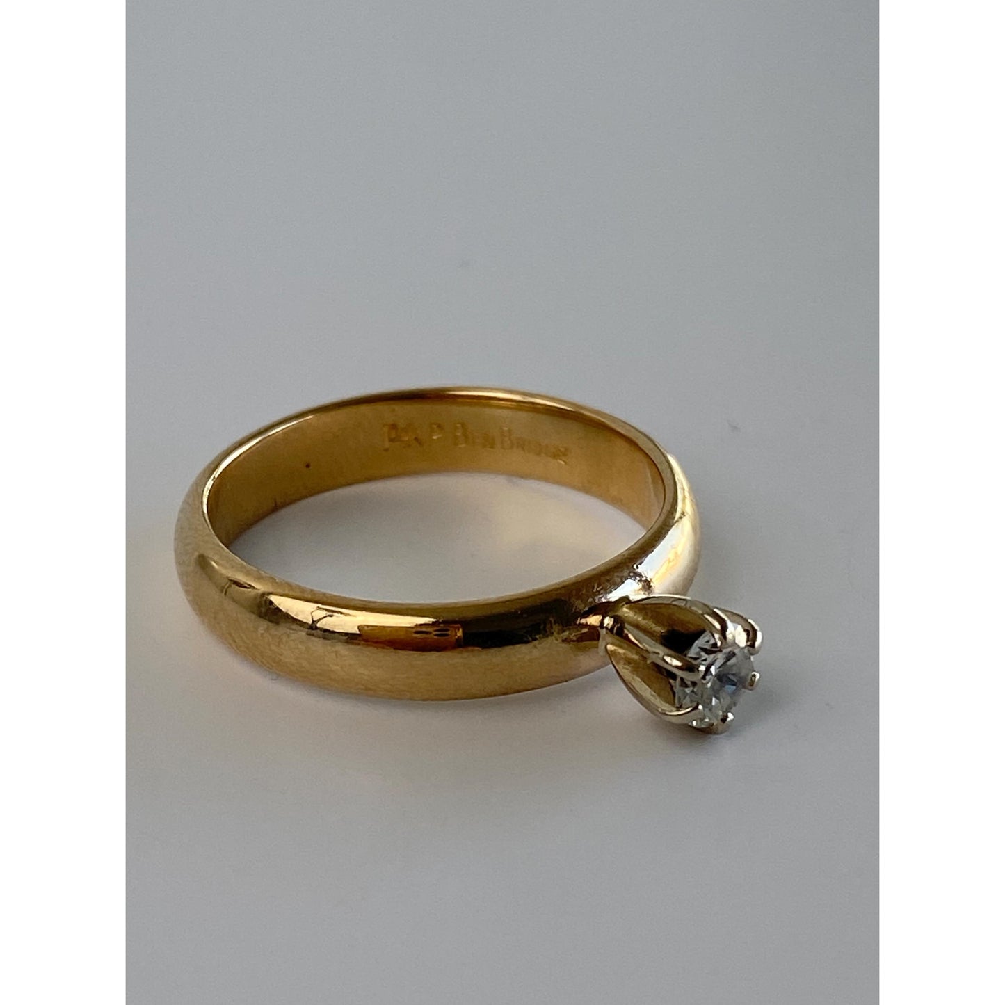 Vintage Solid 14k Yellow Gold Diamond Engagement Ring - Size 6.5-6.75