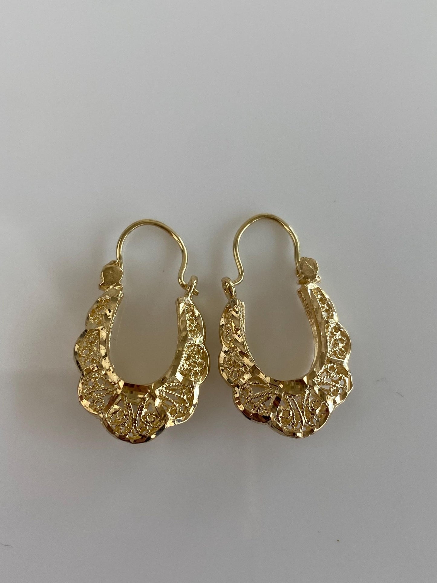Vintage Solid 14k Yellow Gold Filigree Open Work Hoop Earrings