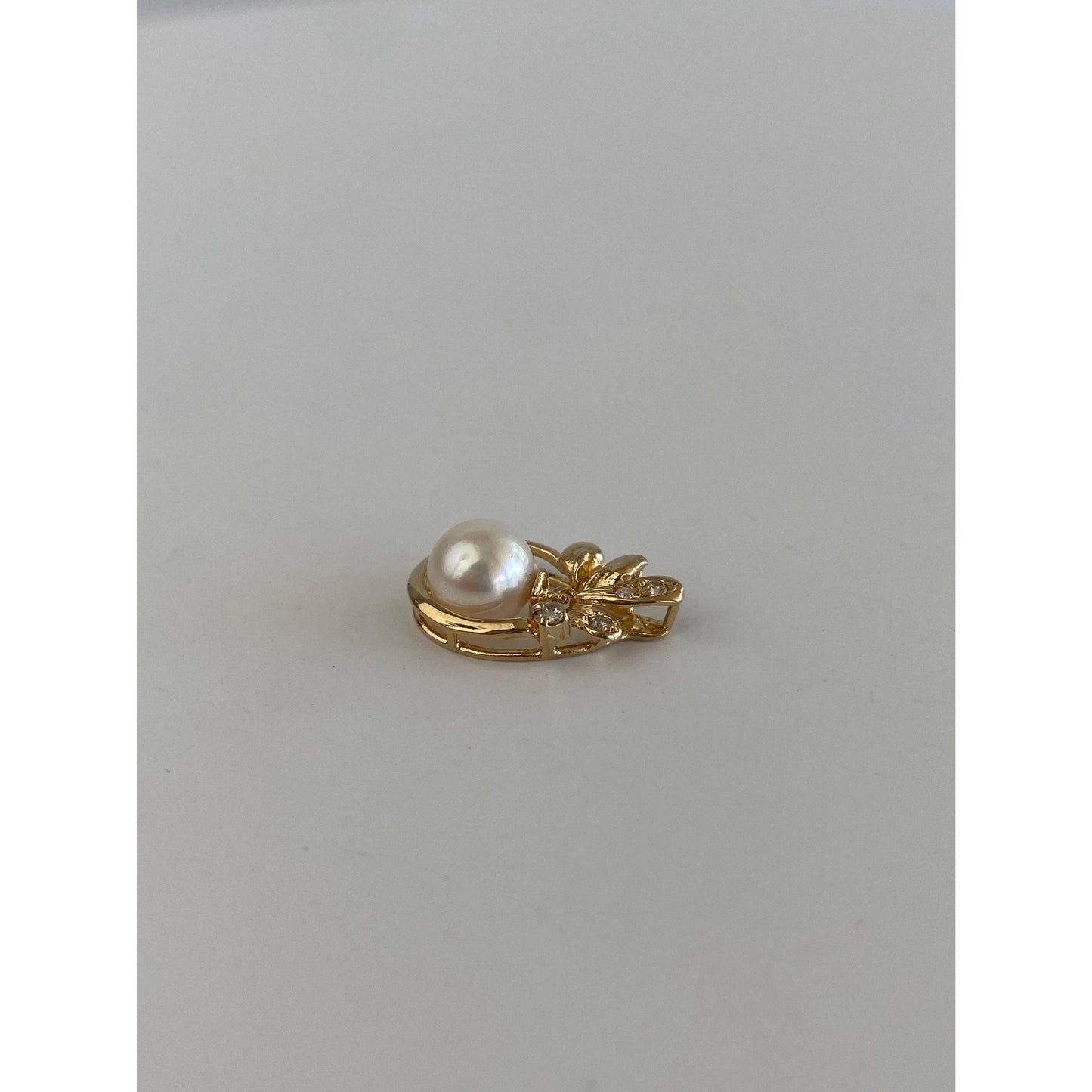 Vintage Solid 14k Yellow Gold Clear Sapphire Pearl Dangle Slide Charm