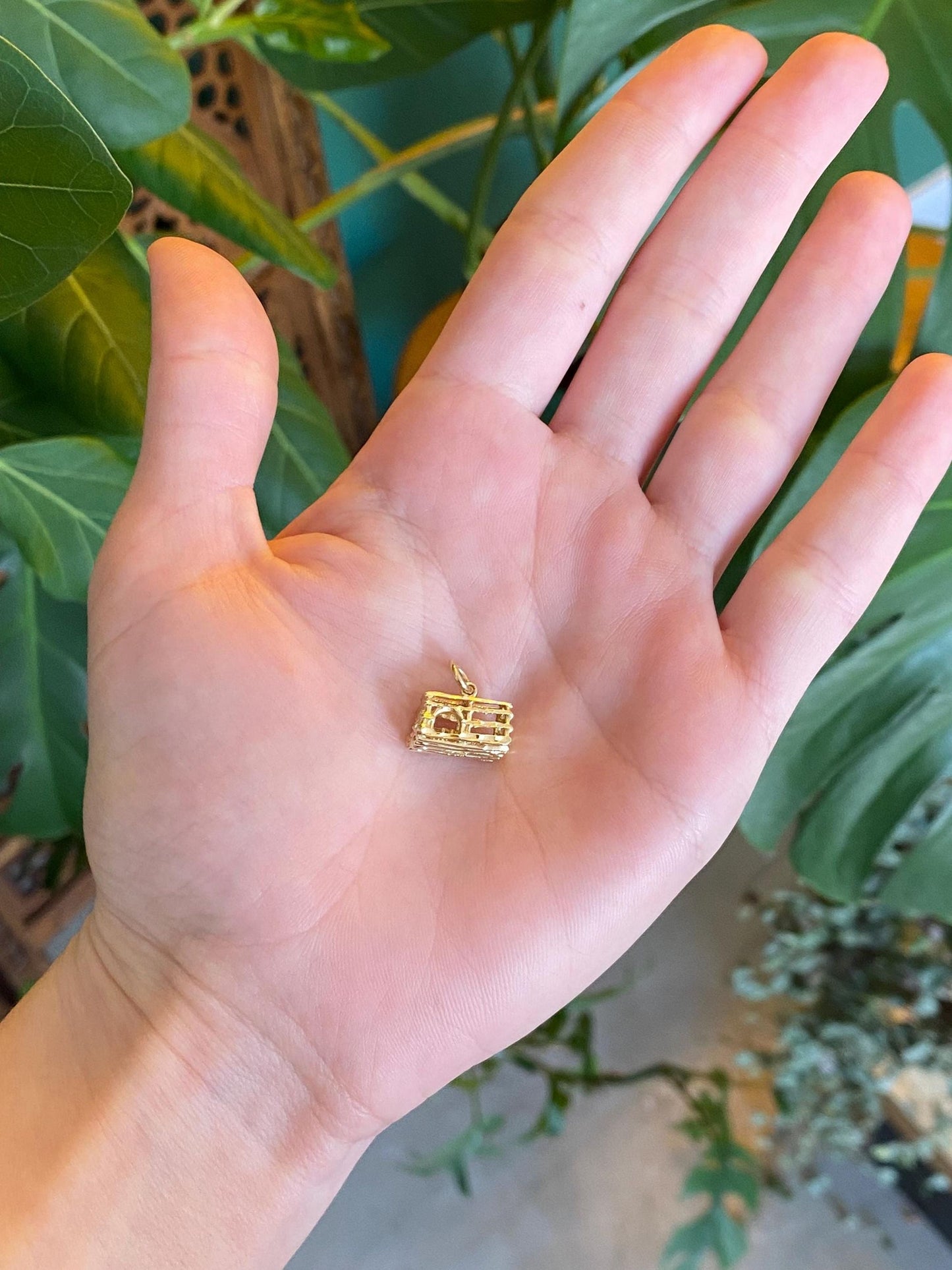 Vintage Solid 14k Yellow Gold Lobster Trap Charm