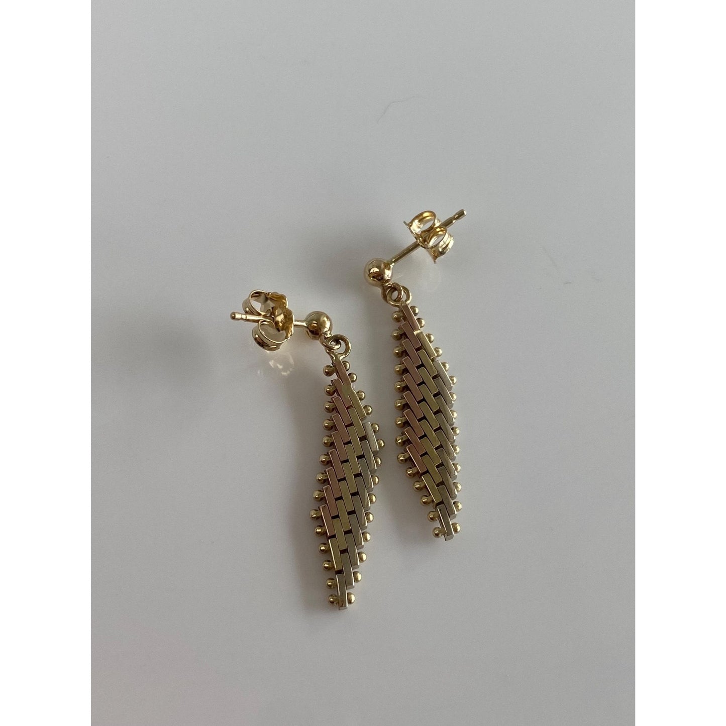 Vintage Solid 14k Tri Tone Gold Woven Chain Dangle Stud Earrings