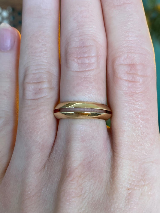 Vintage Solid 18k Yellow Gold Open Work Ring Band - Size 6