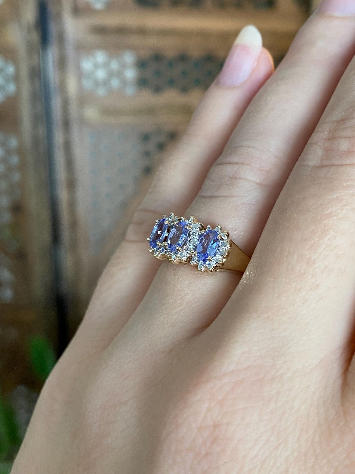 Vintage Solid 14k White & Yellow Gold Tanzanite Row Ring - Size 5.25