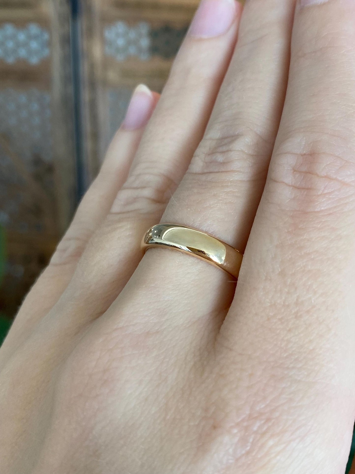 Vintage Solid 18k Yellow Gold Chunky Ring Band - Size 7.25