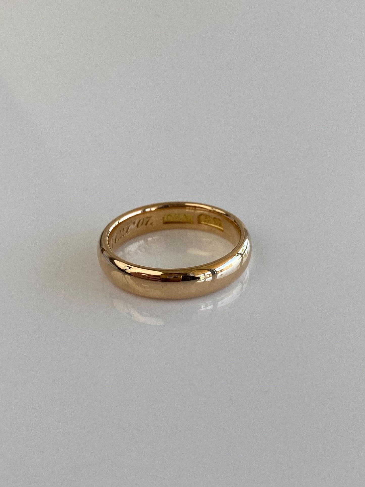 Vintage Solid 18k Yellow Gold Chunky Ring Band - Size 7.25