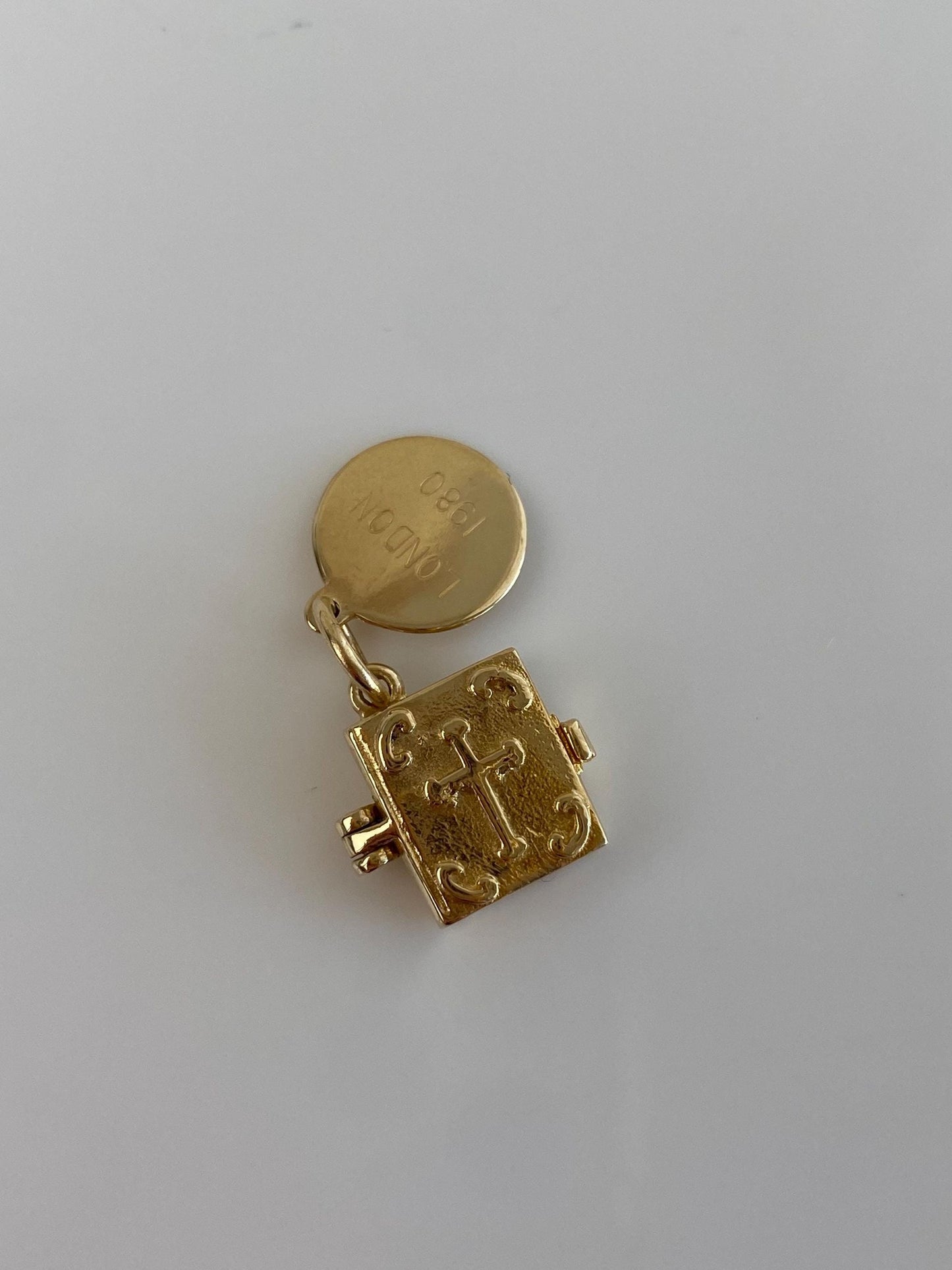 Vintage Solid 9k Yellow Gold Bible Book London 1980 Charm