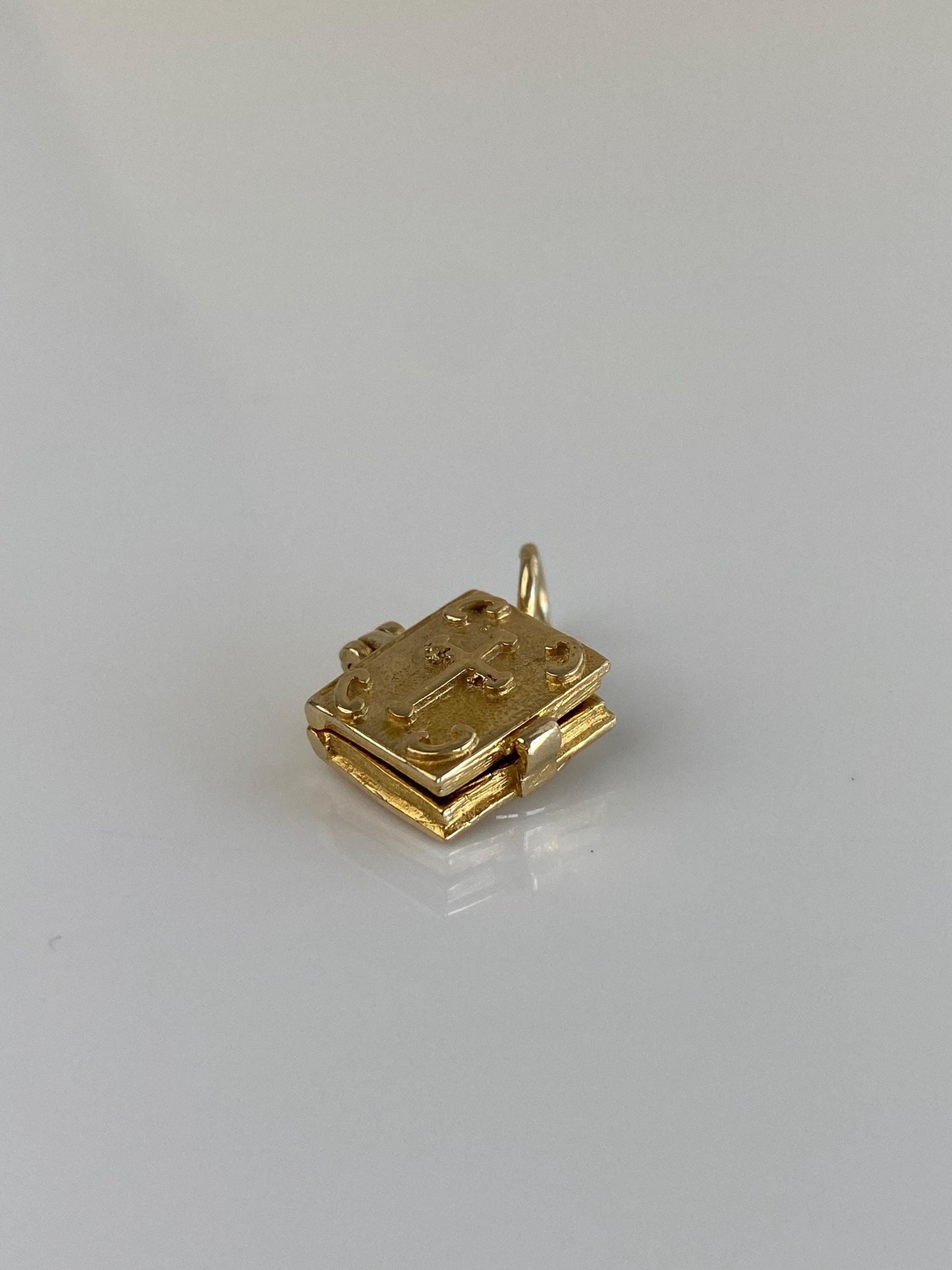 Vintage Solid 9k Yellow Gold Bible Book London 1980 Charm