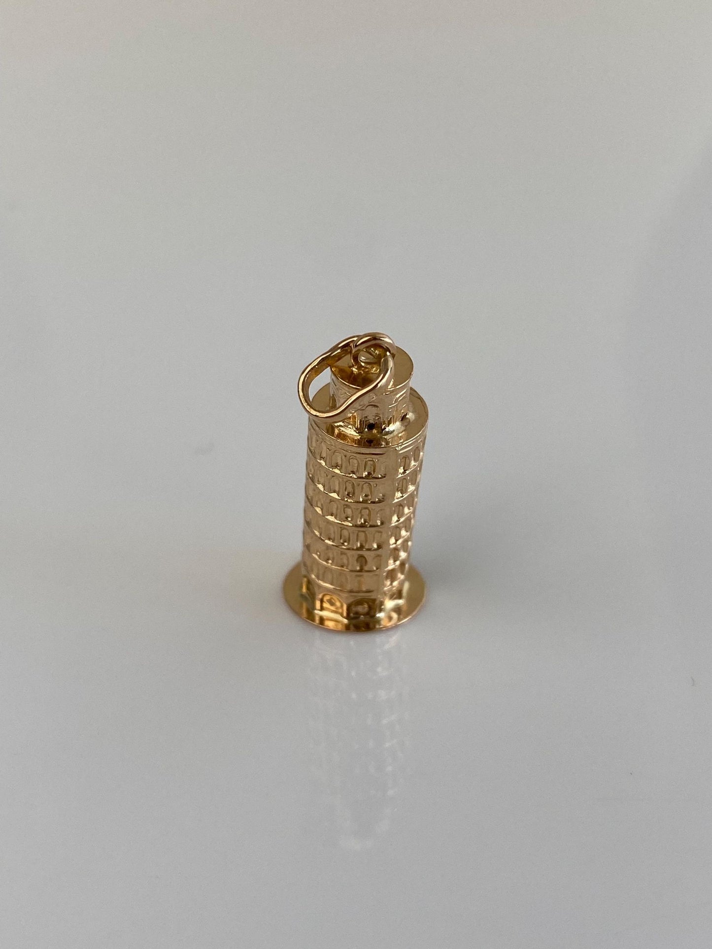 Vintage 18k Yellow Gold Leaning Tower of Pisa Charm