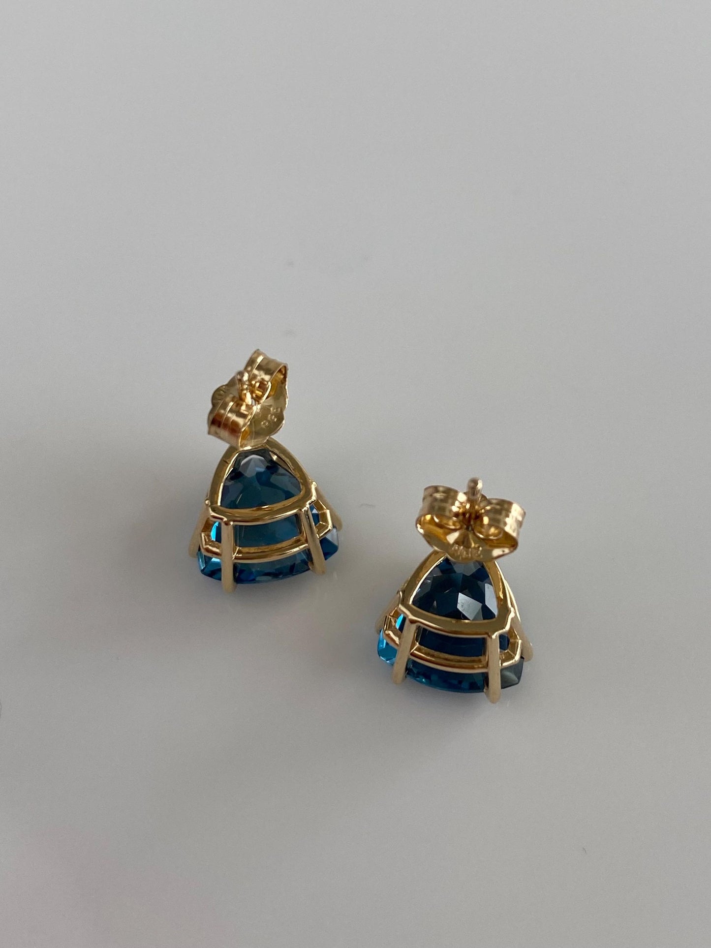 Vintage Solid 10k Yellow Gold Topaz Stud Earrings