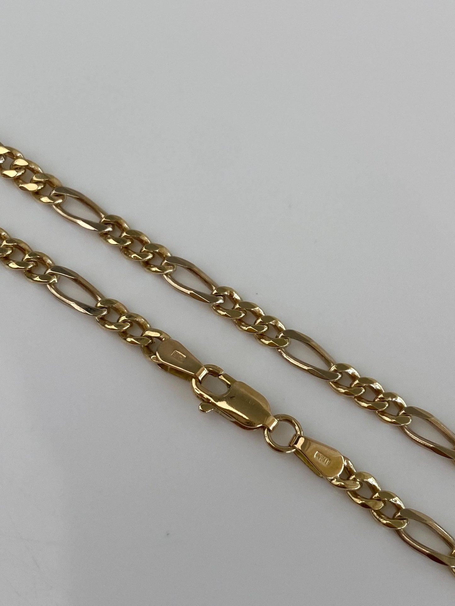 Vintage Solid 14k Yellow Gold Figaro Chain Bracelet - 8.25 inches