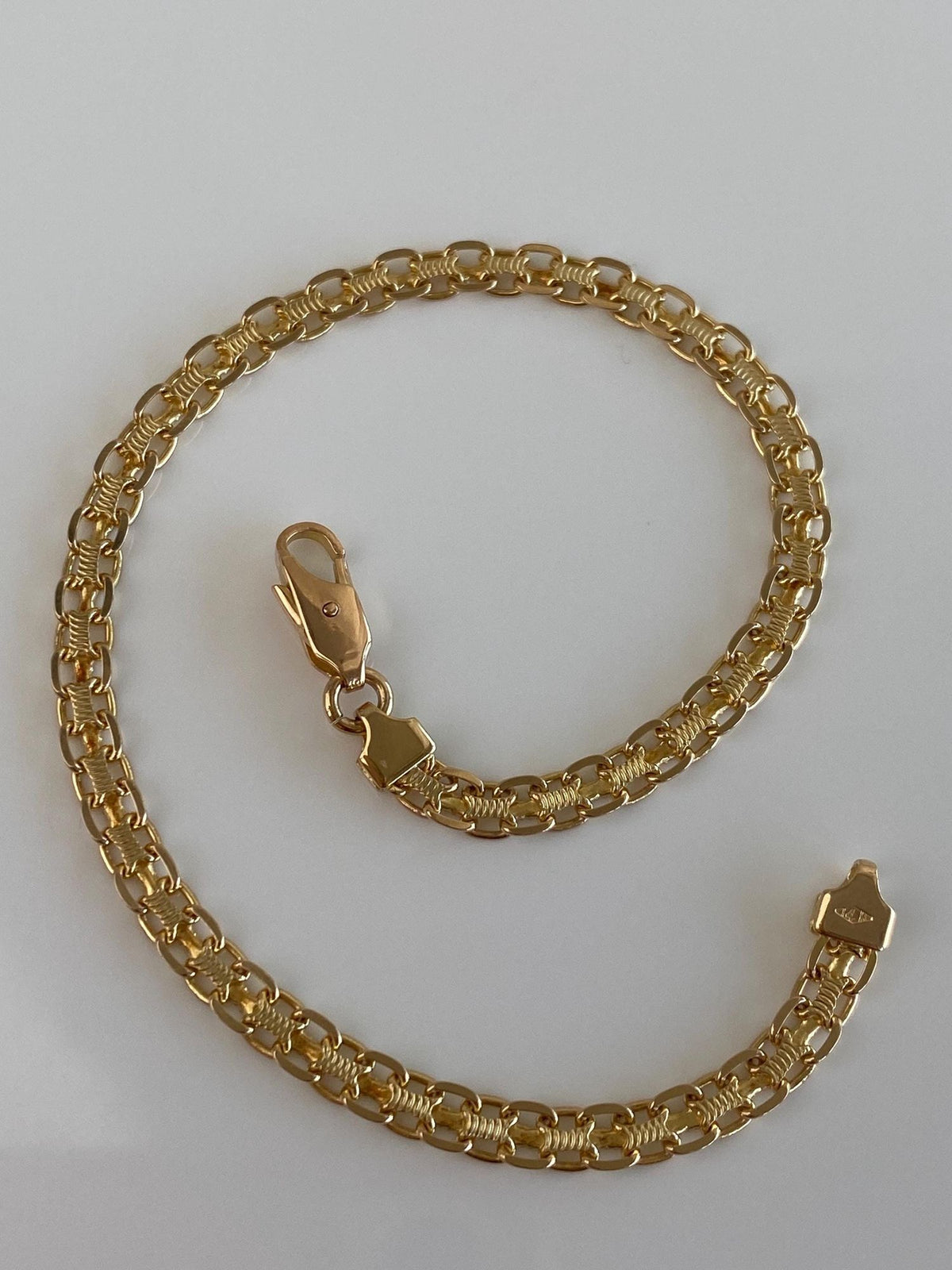 Vintage Solid 14k Yellow Gold Bismark Chain Bracelet - 7.75 inches