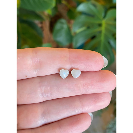 Vintage Solid 14k Yellow Gold White Quartz Heart Stud Earrings