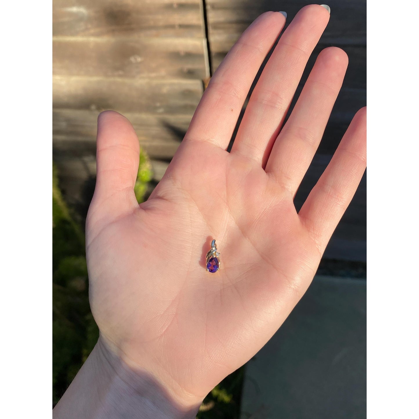 Vintage Solid 14k Yellow Gold Amethyst Diamond Charm