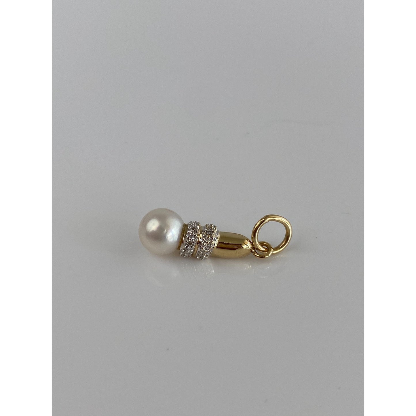 Vintage Solid 14k Yellow Gold Diamond Pearl Charm