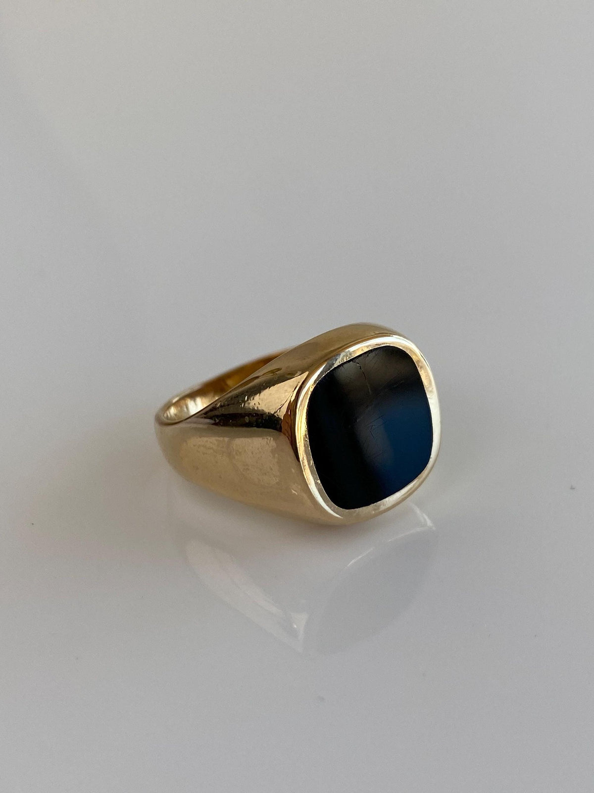 Vintage Solid 14k Yellow Gold Black Onyx Inlay Signet Ring - Size 8