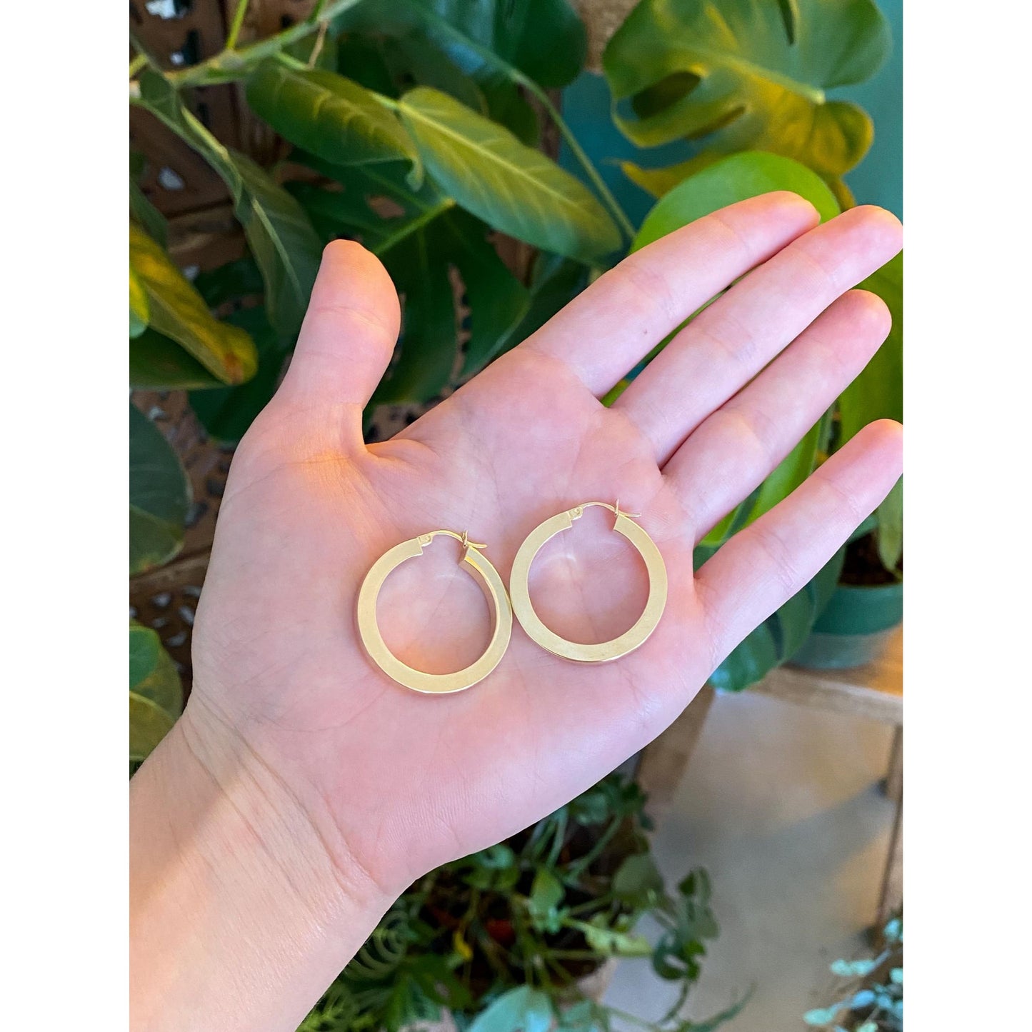 Vintage 14k Yellow Gold Large Straight Edge Hoop Earrings