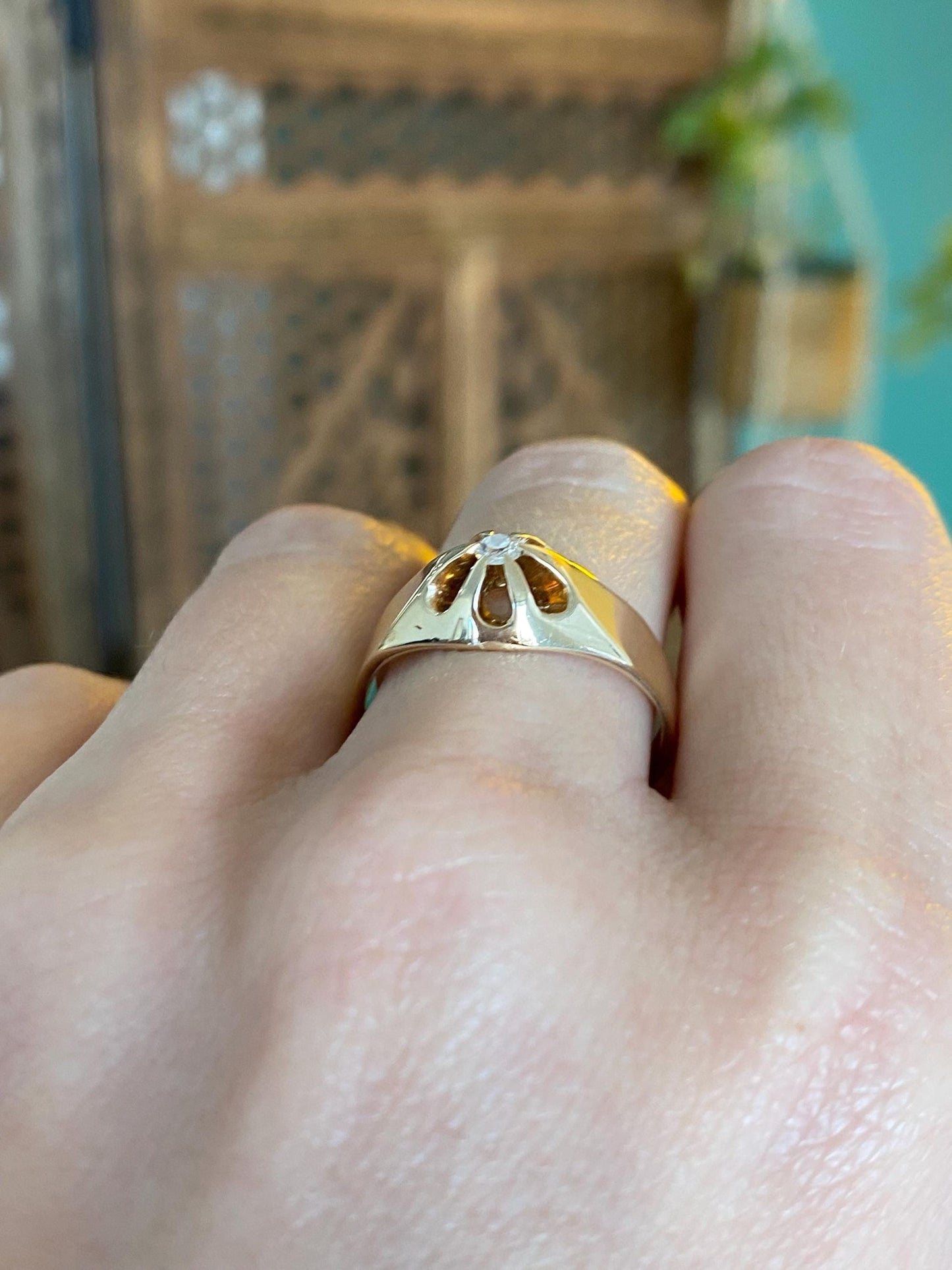 Vintage Solid 12k Yellow Gold Diamond Ring - Size 8.75