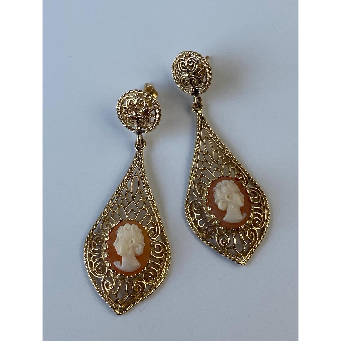 Vintage Solid 14k Yellow Gold Filigree Cameo Dangle Stud Earrings