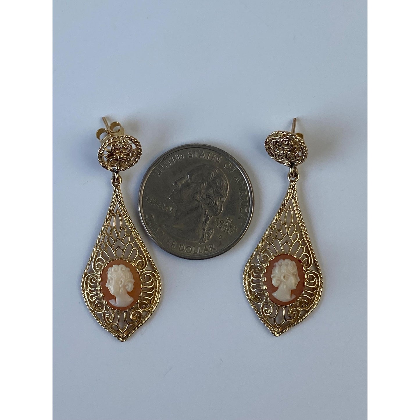 Vintage Solid 14k Yellow Gold Filigree Cameo Dangle Stud Earrings