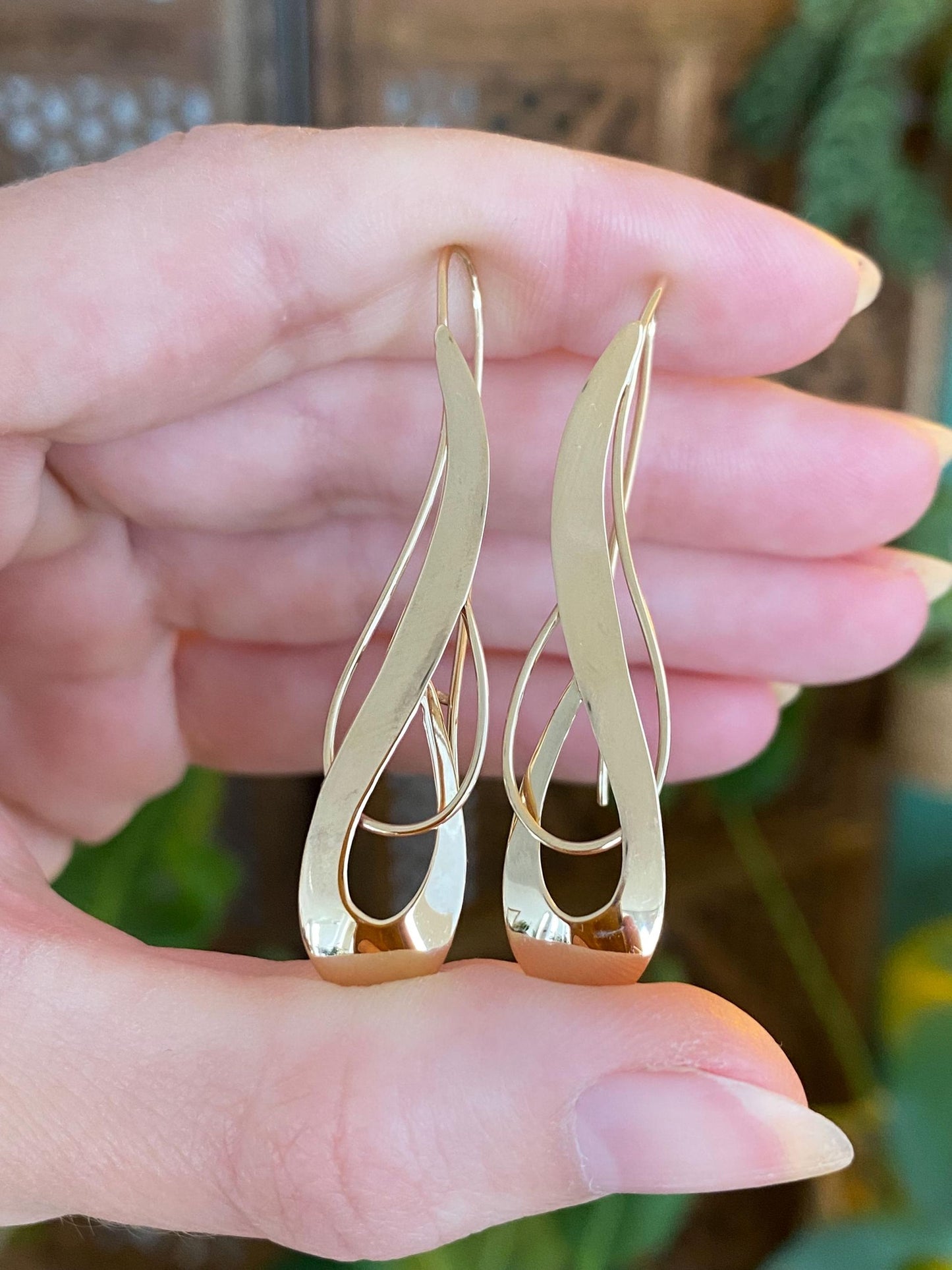 Vintage Solid 14k Yellow Gold Long Drop Earrings