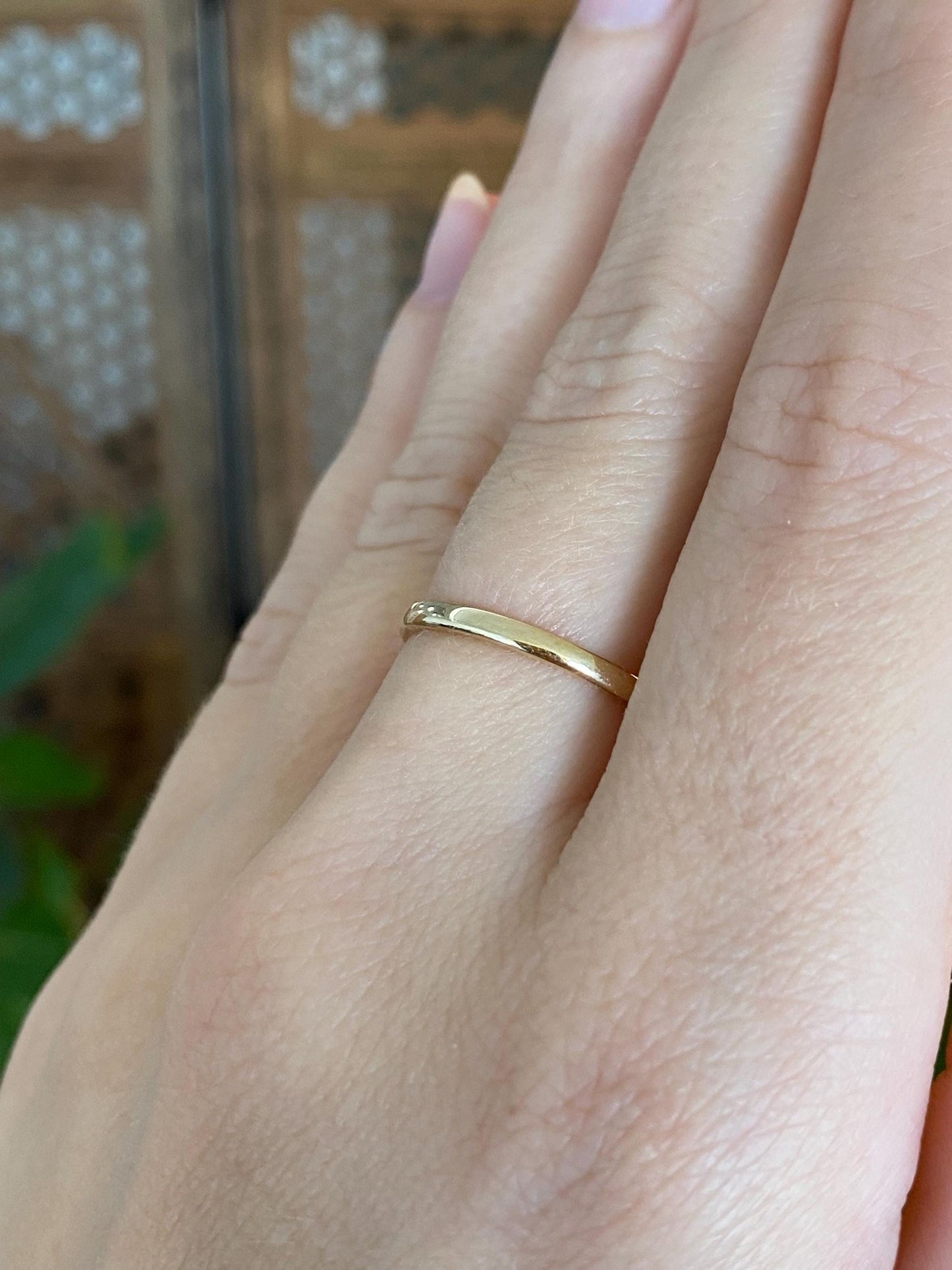 Vintage Solid 14k Yellow Gold Slim Ring Band - Size 6.75