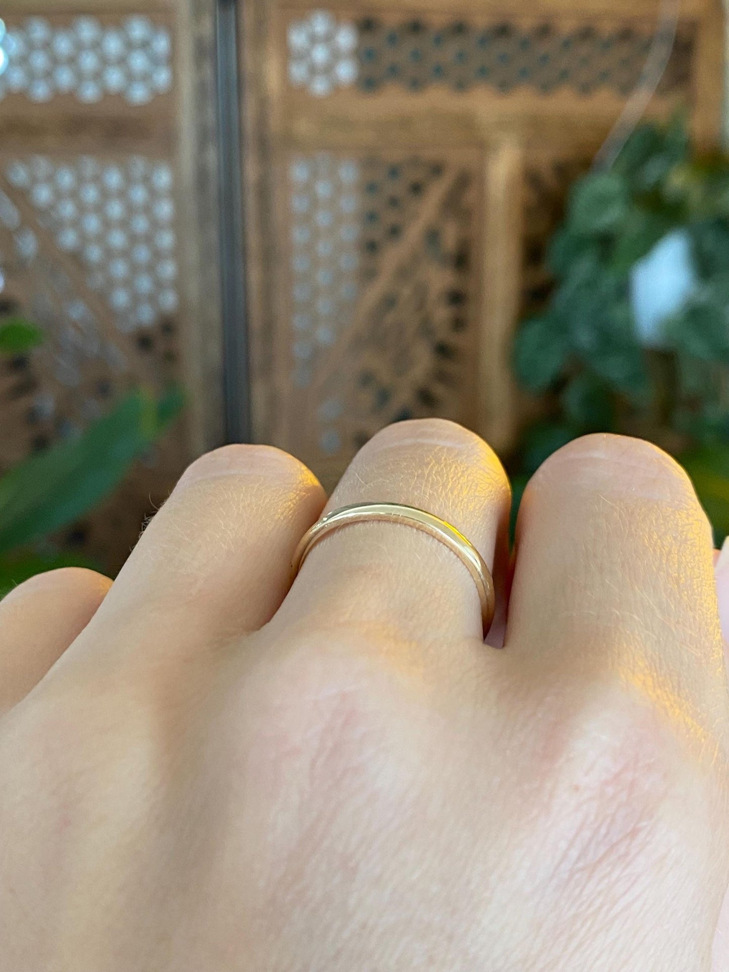 Vintage Solid 14k Yellow Gold Slim Ring Band - Size 6.75