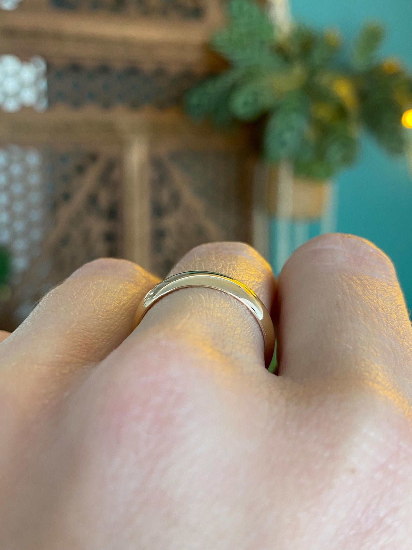 Vintage Solid 14k Yellow Gold Ring Band - Size 6.75